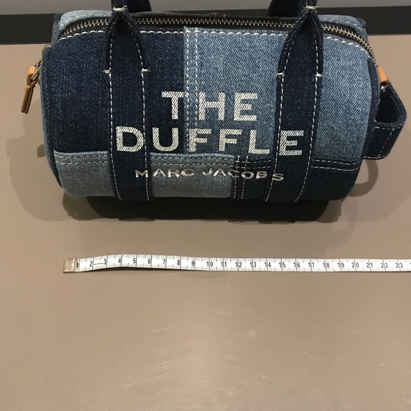 Marc Jacobs THE DUFFLE - Picture 6 of 7